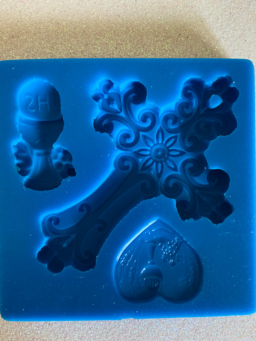 Molds bellissima croce grande