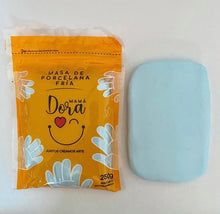 Carica l&#39;immagine nel visualizzatore di Gallery, PORCELLANA COLORATA MAMA DORA
