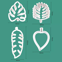 Carica l&#39;immagine nel visualizzatore di Gallery, Cutter in plastica foglie 🍁

